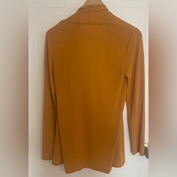 Cardigan - Picture 2 of 2